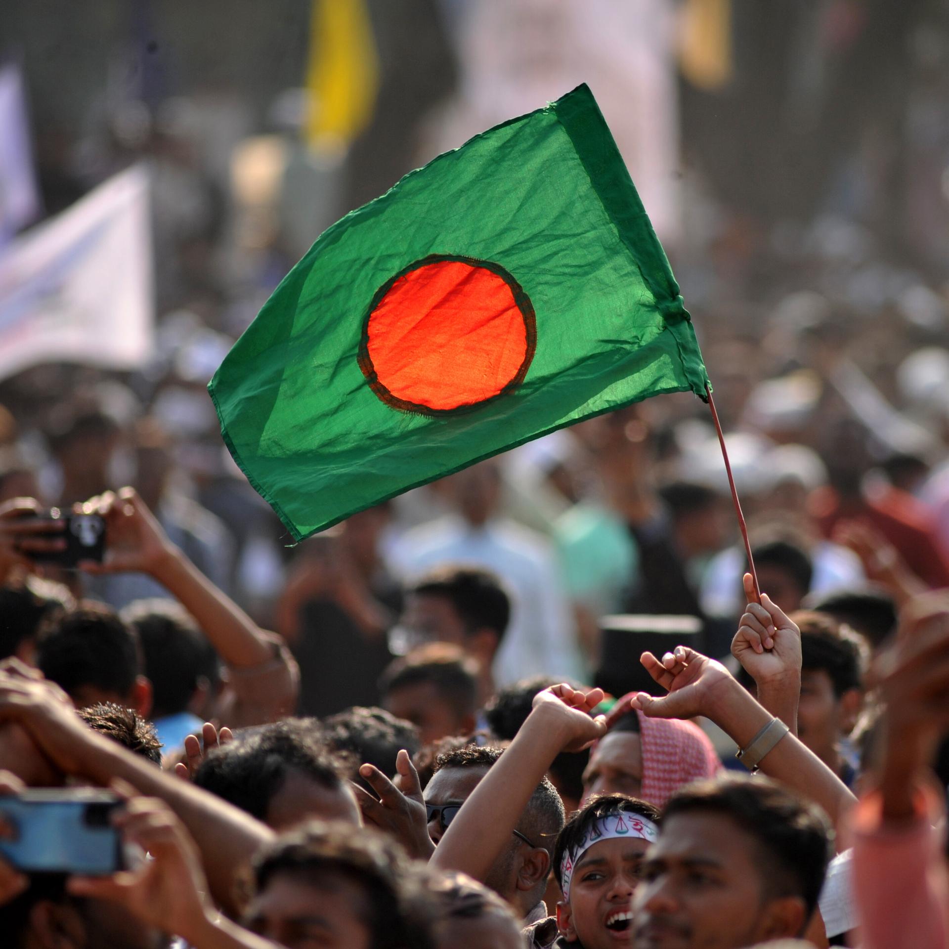 Demokratie - Bangladesch: Erste Parlamentswahl nach Sturz Hasinas und wegweisendes Referendum