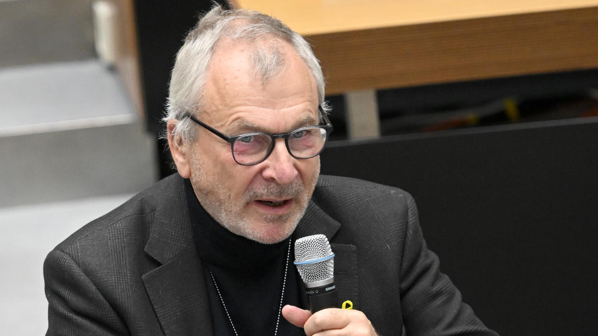 Volker Beck spricht bei einer Diskussionsveranstaltung.