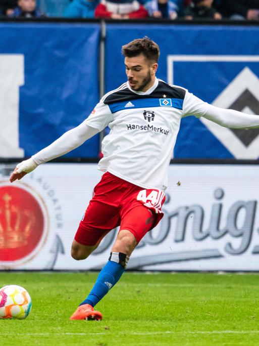 Mario Vuskovic im Trikot des Hamburger SV.