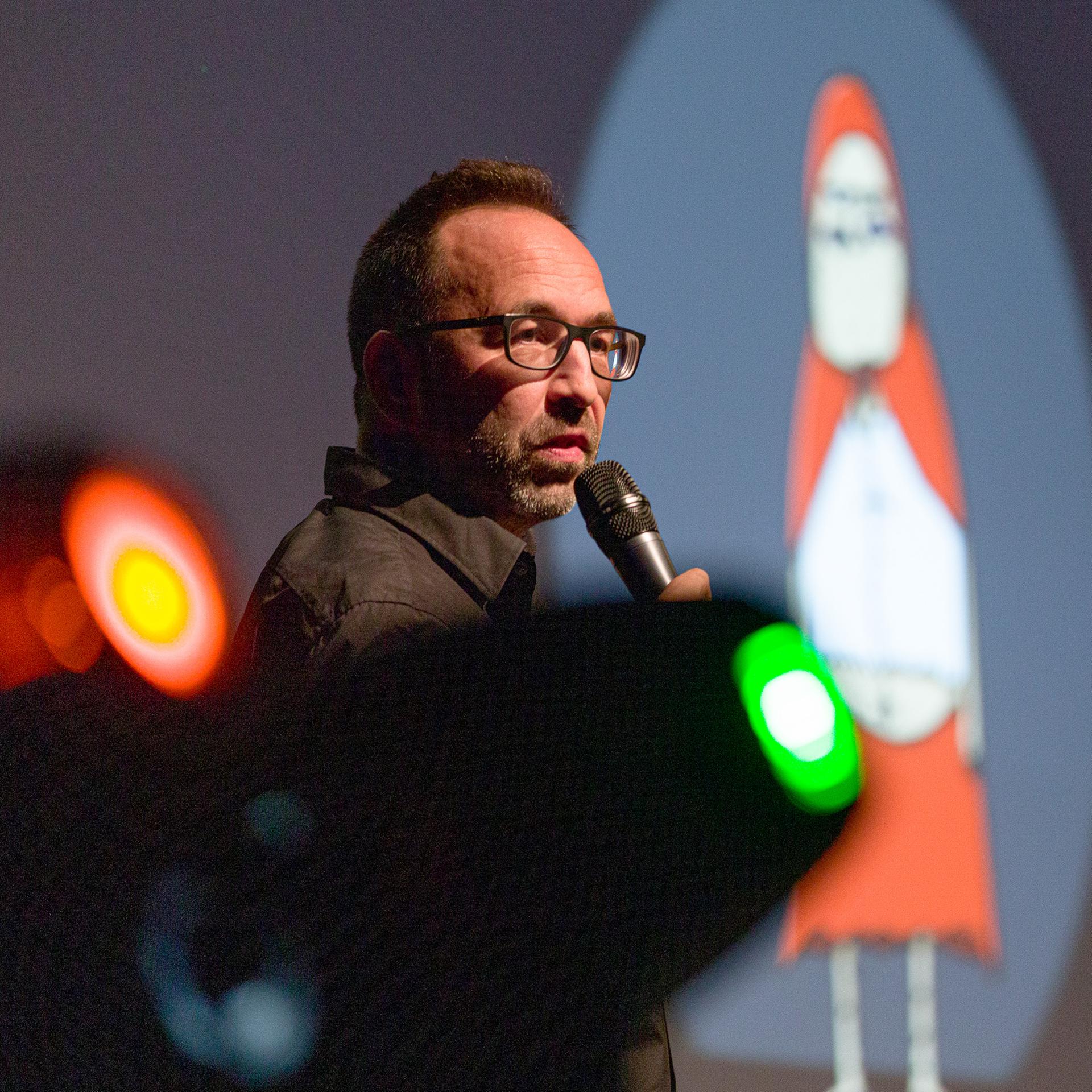 Deutscher Karikaturenpreis - Cartoonist Piero Masztalerz warnt vor Durchmarsch der Autokraten