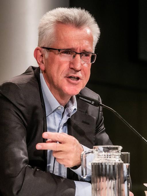 Der Schriftsteller Helmut Böttiger
