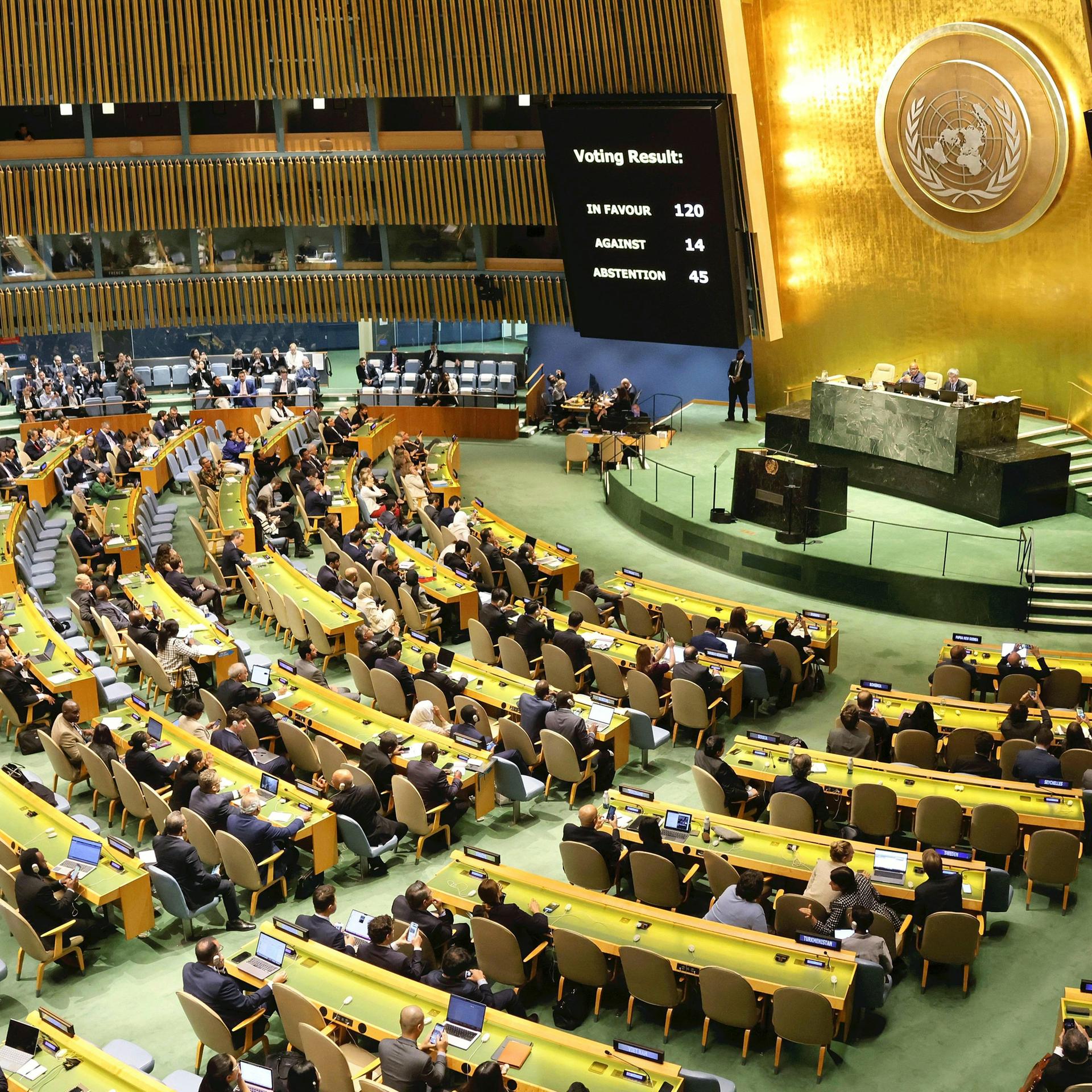 Die UN-Generalversammlung in New York, die am 27. Oktober 2023 über eine Resolution zum Krieg zwischen Israel und der Hamas abgestimmt hat. 