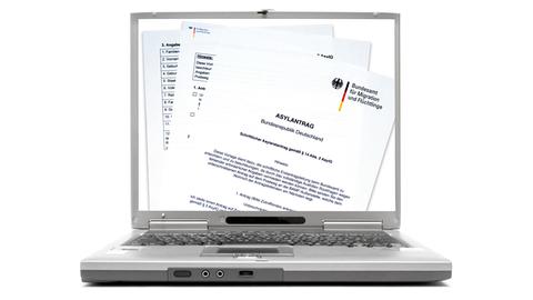 Laptop zeigt Asylantrag für die Bundesrepublik Deutschland.