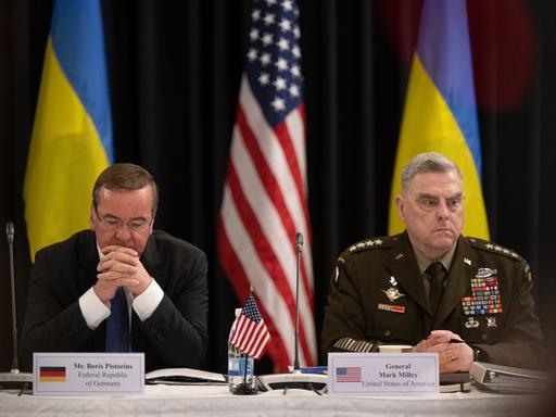Konferenz in Ramstein: USA übernehmen Führungsrolle