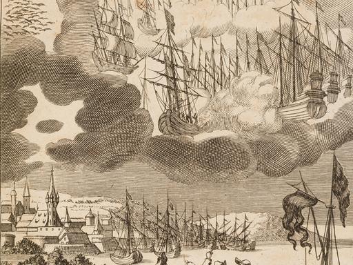 Ein Kupferstich auf dem Schiffe im Himmel und ein rundes Flugobjekt in den Wolken zu sehen sind. Im unteren Teil des Bildes stehen Menschen und gucken in den Himmel.
