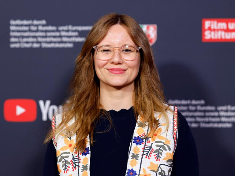 Historikerin, Journalistin, Contentcreatorin und Autorin Leonie Schöler Historikerin, Journalistin, Contentcreatorin und Autorin Leonie Schöler