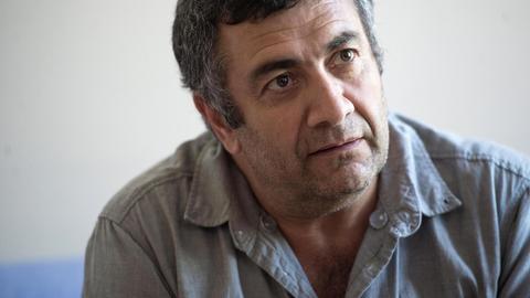 Regisseur Mano Khalil.