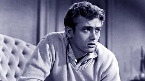 Schwarz-weiße Aufnahme des Schauspielers James Byron Dean (1931-1955) 