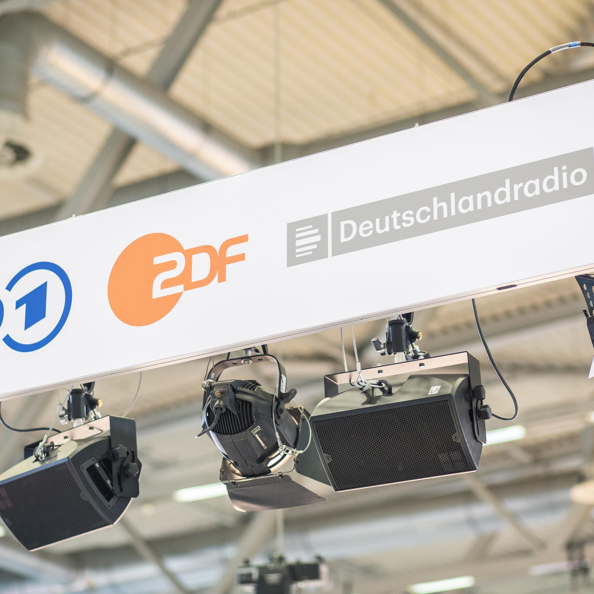 Öffentlich-Rechtlicher Rundfunk - Medienrat für ARD, ZDF und Deutschlandradio hat seine Arbeit aufgenommen