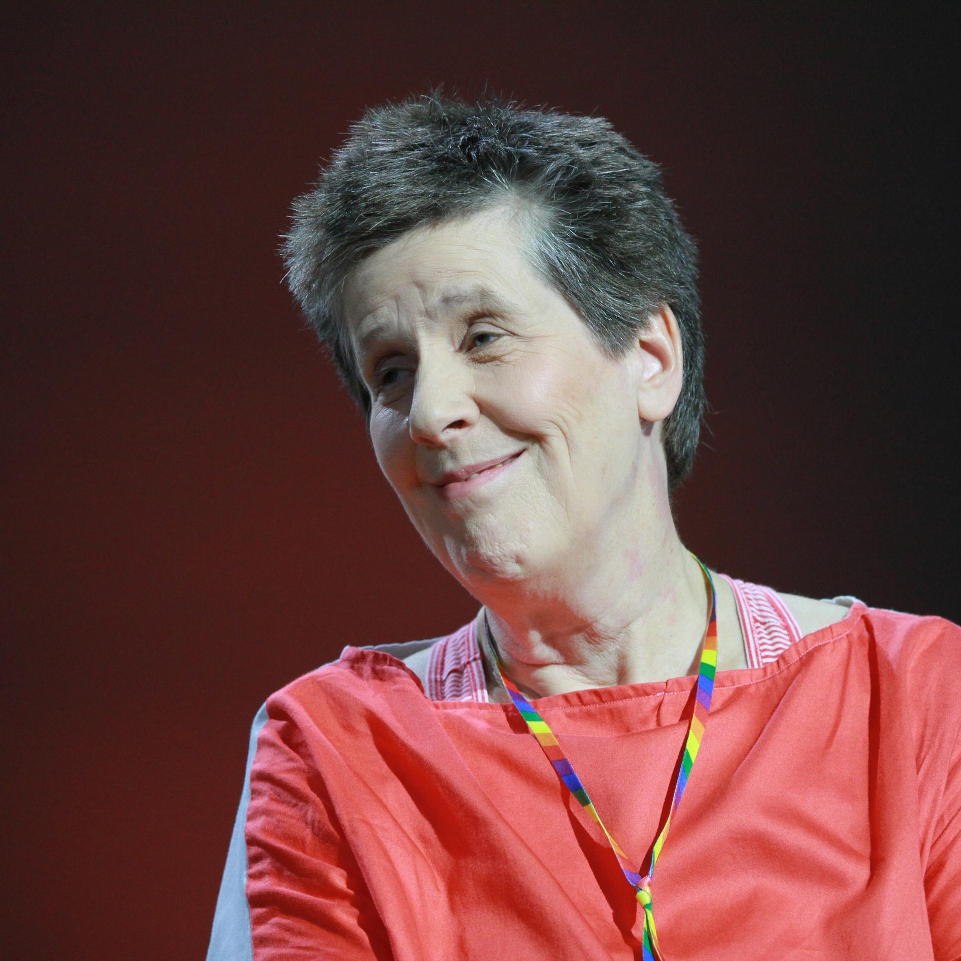 Queeres Leben - Autorin Lilly Axster schafft Raum für Vielfalt