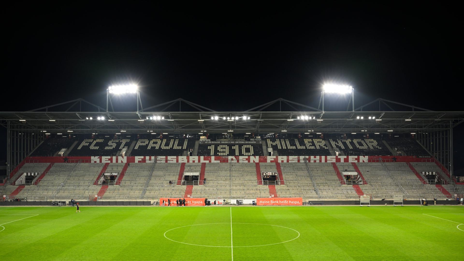 Das Stadion des Fußbalclubs FC St. Pauli. 