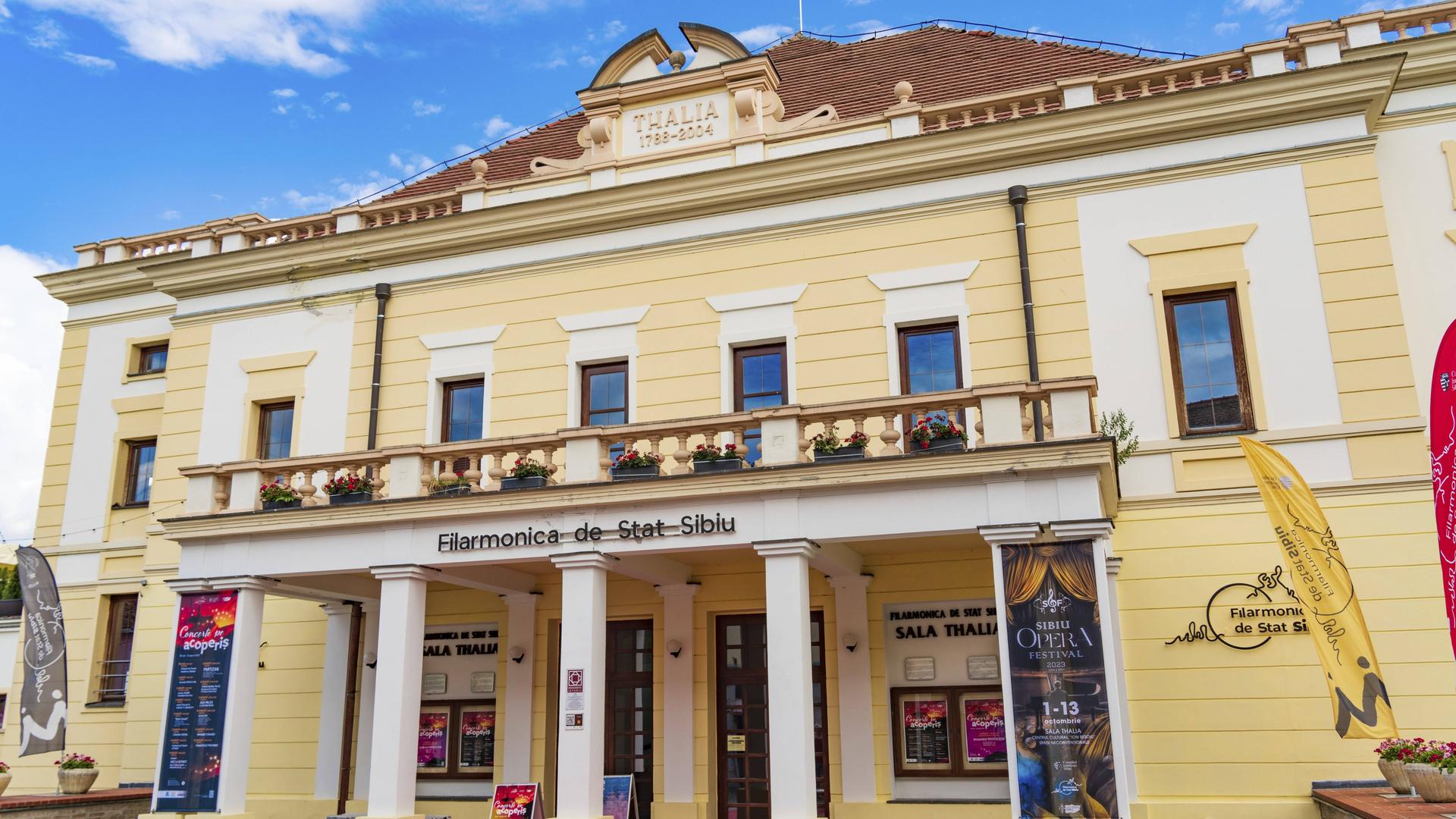 Die Staatliche Philharmonie von Sibiu, Siebenbürgen, Rumänien. Die Staatliche Philharmonie von Sibiu, Siebenbürgen, Rumänien.