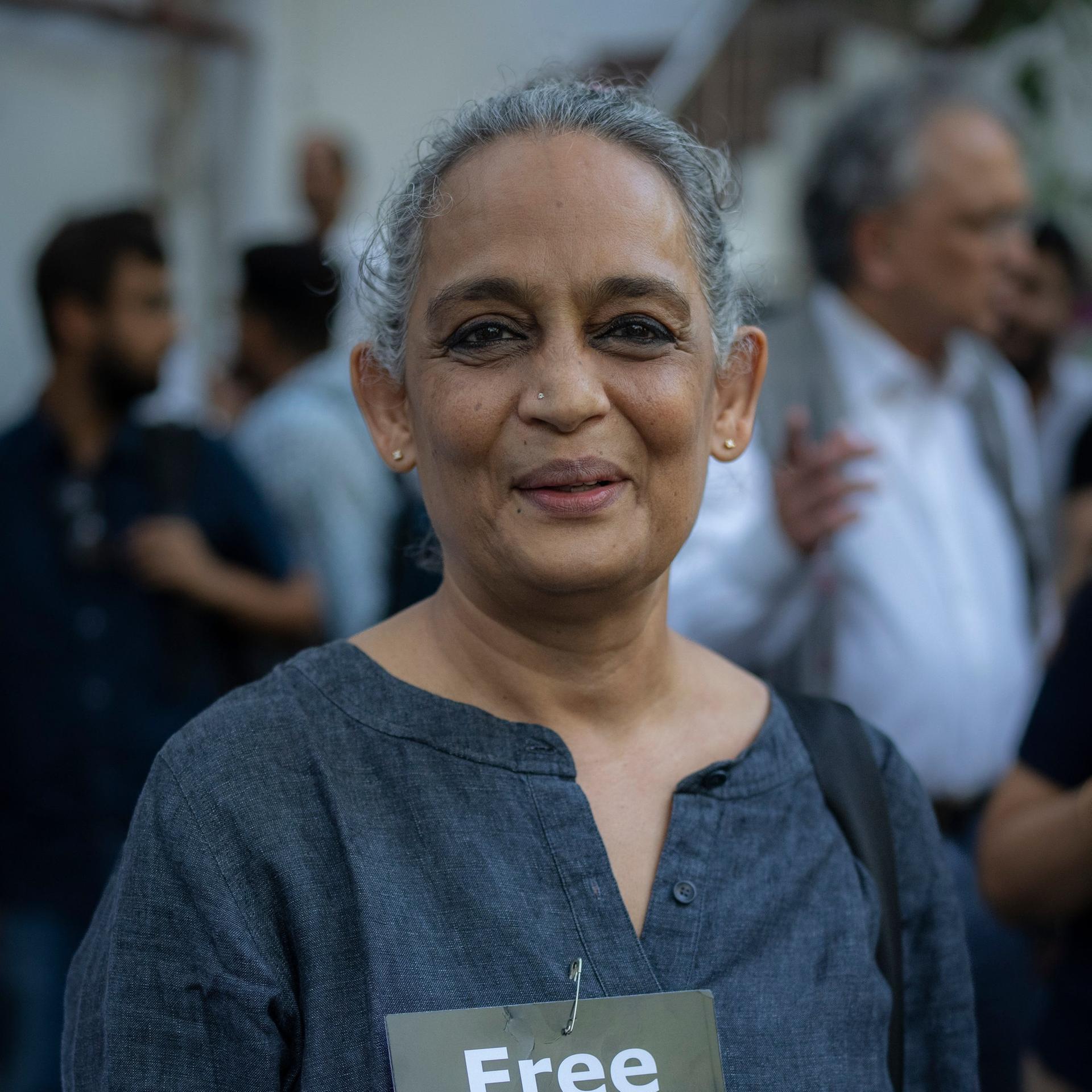 Münchner Literaturfest – Arundhati Roy spricht von „Genozid in Gaza“