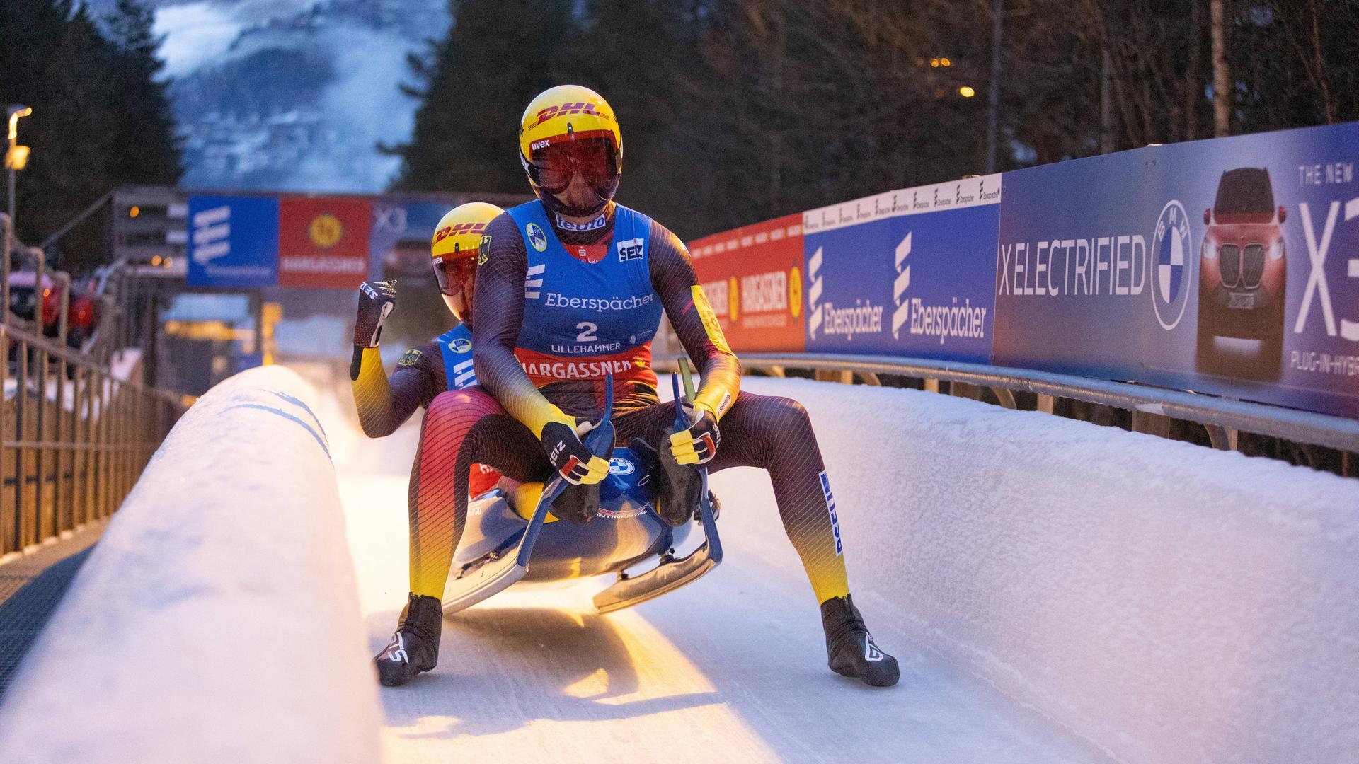 Toni Eggert und Florian Müller bei ihrem Sieg in Lillehammer. Toni Eggert und Florian Müller bei ihrem Sieg in Lillehammer.