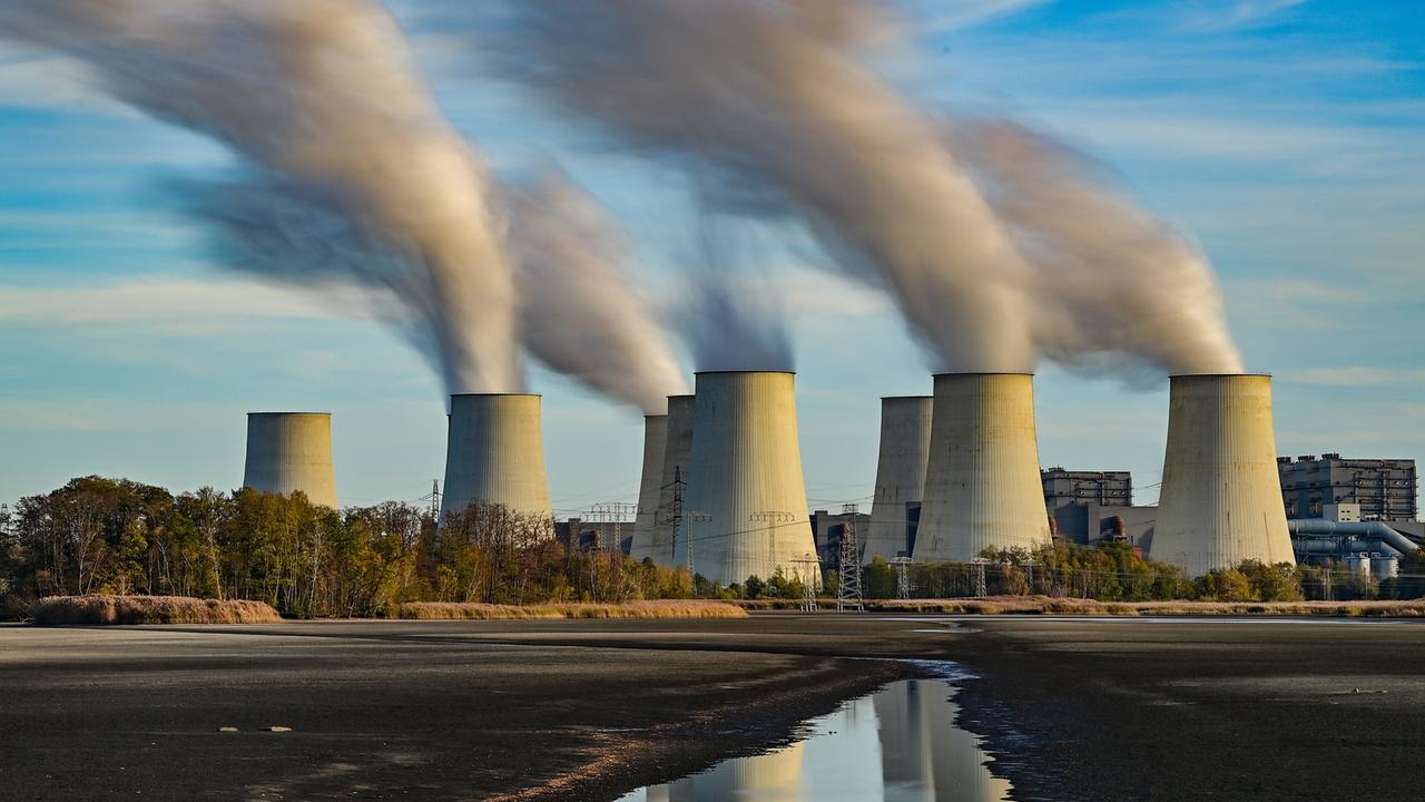 Energie - Mehrere Kohlekraftwerks-Blöcke vom Netz gegangen