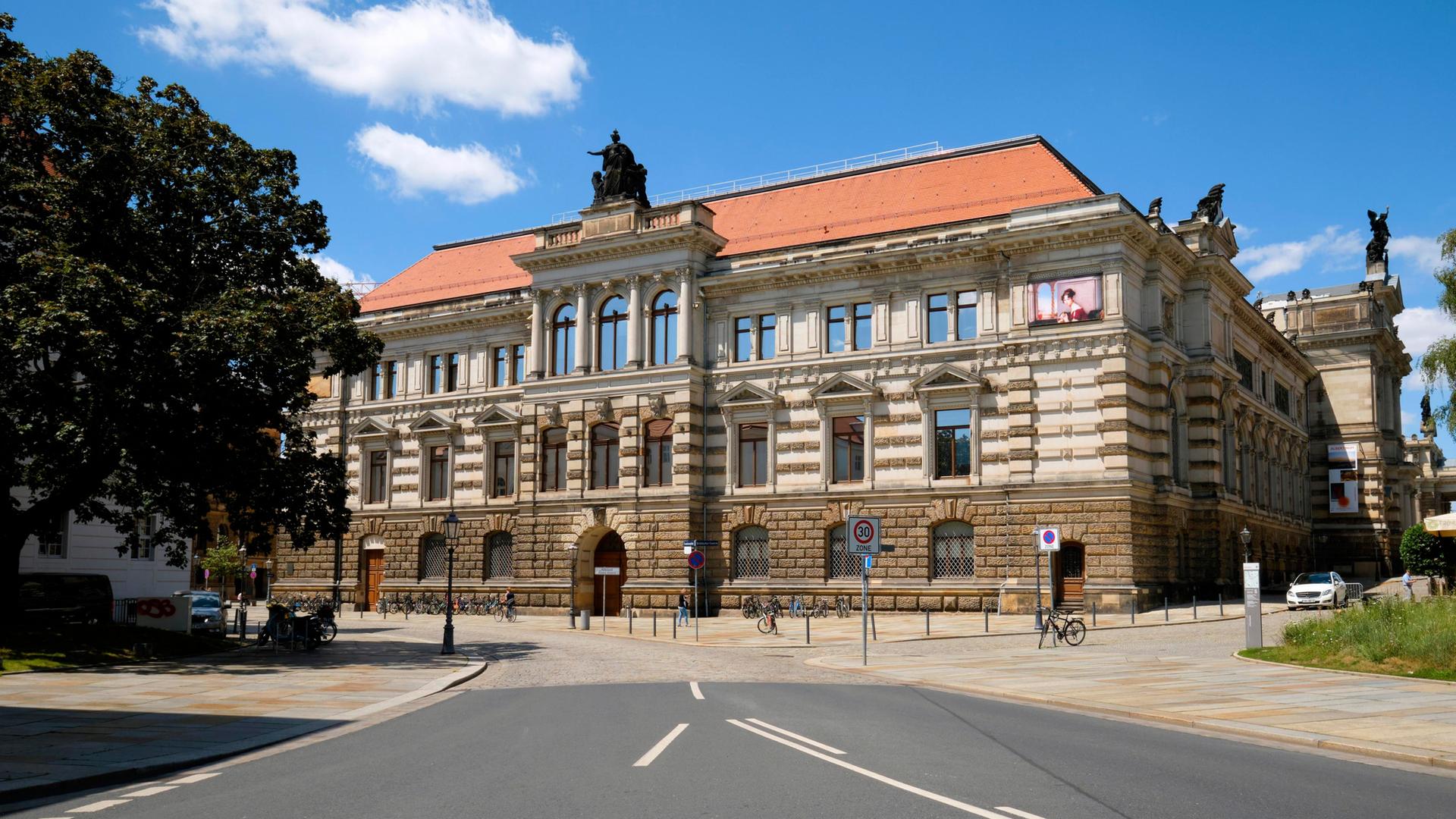 Blick auf das Albertinum in Dresden.