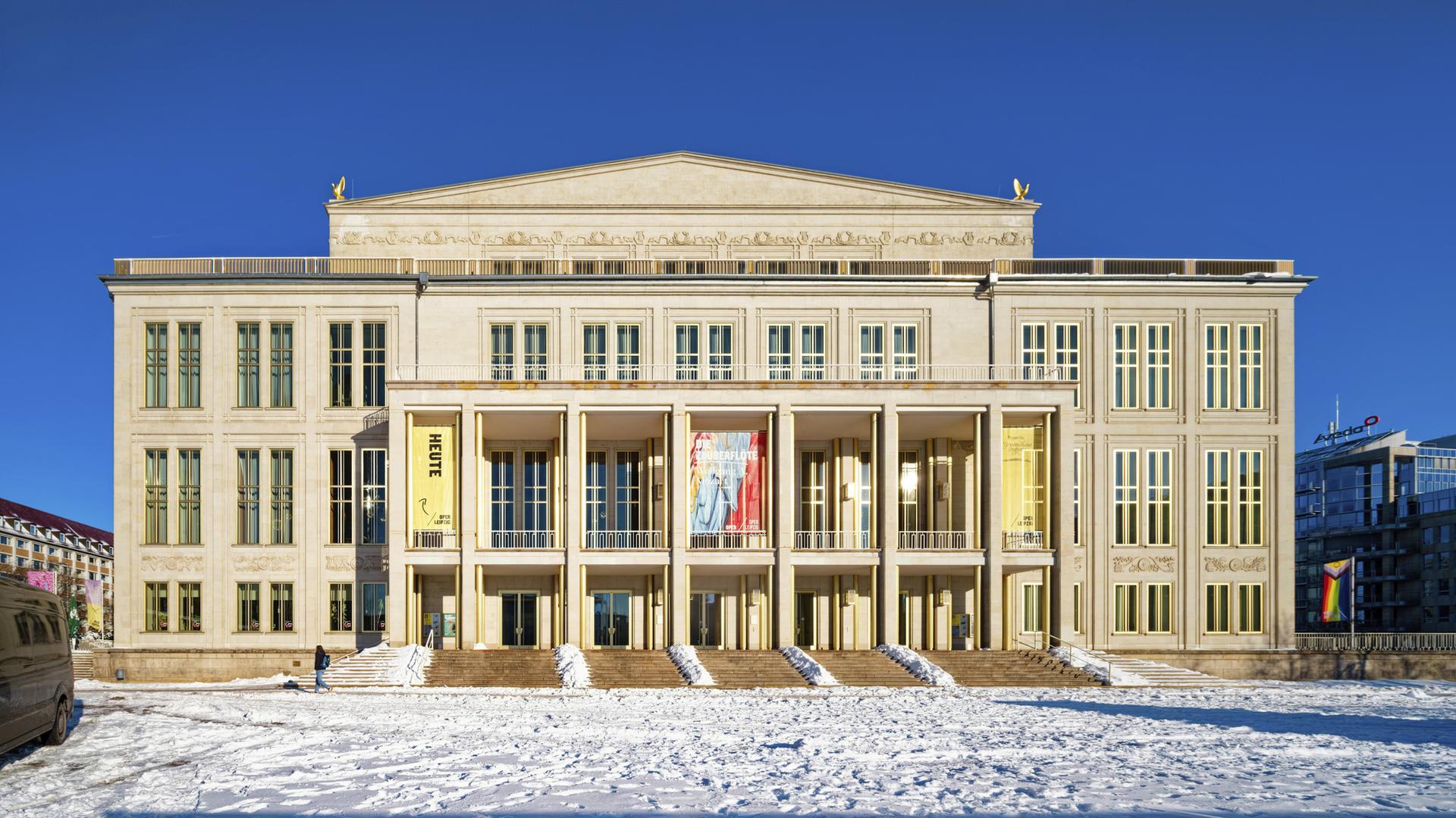 Aussenansicht der Leipziger Oper am Augustusplatz
