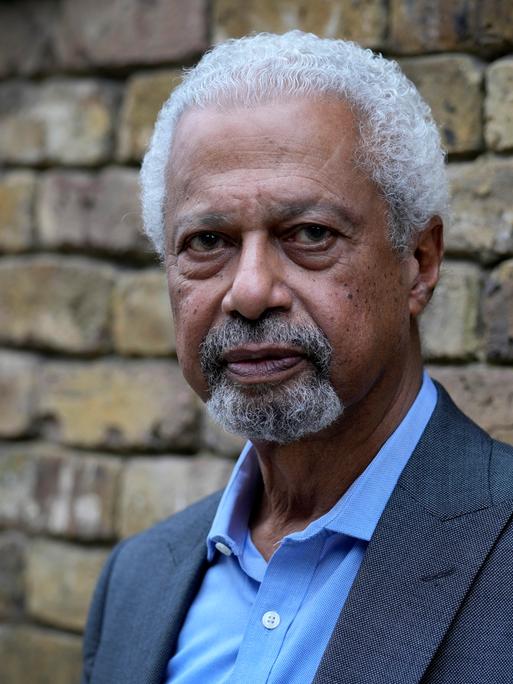 Abdulrazak Gurnah, Nobelpreisträger der Literatur, bei der Pressekonferenz in London am 7. Dezember 2021 