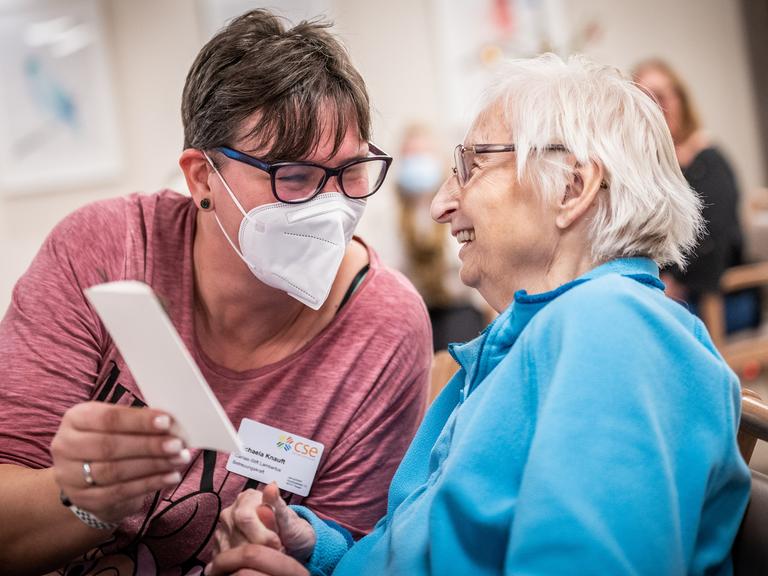 Die Altenhilfeeinrichtung Caritas Stift Lambertus am Mittwoch den 15. Dezember 2021 in Essen.