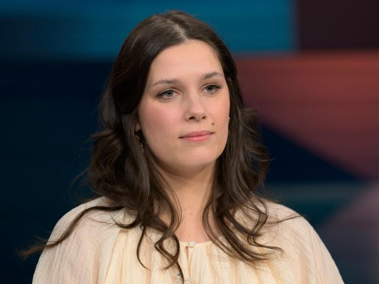 Tara-Louise Wittwer