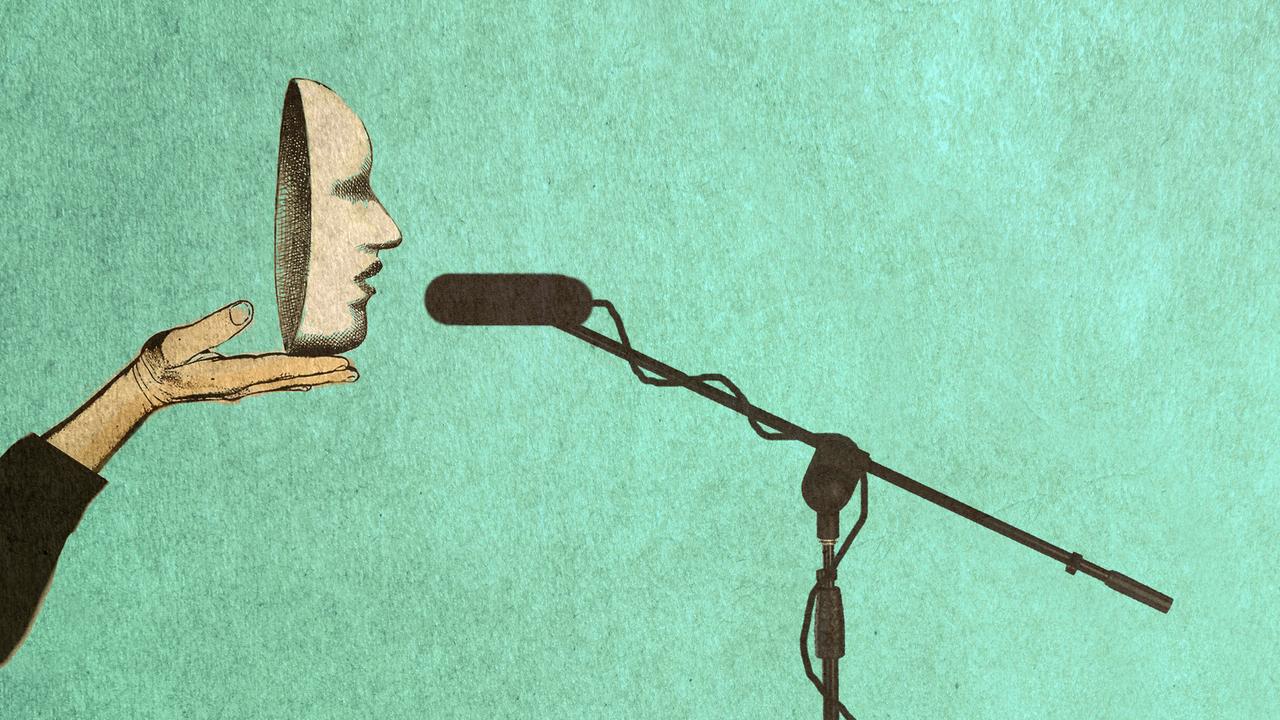 Die Illustration zeigt eine Hand, die eine Maske vor ein Mikrofon hält. Die Illustration zeigt eine Hand, die eine Maske vor ein Mikrofon hält.