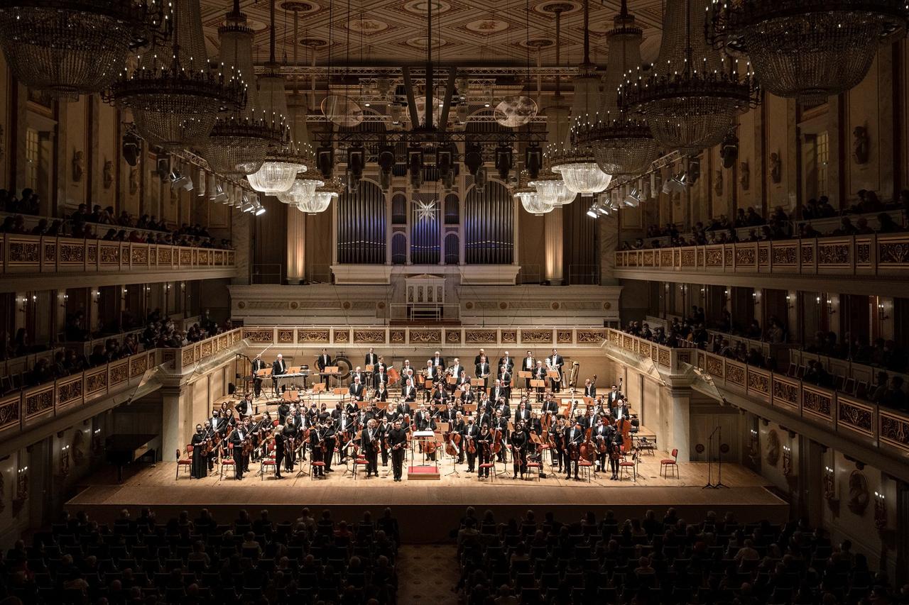 Die Musiker des Rundfunk-Sinfonieorchesters Berlin bei der Aufnahme zu "100 Jahre Radio – 100 Jahre RSB" im Konzerthaus Berlin