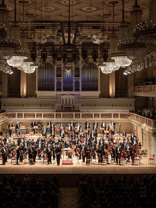 Die Musiker des Rundfunk-Sinfonieorchesters Berlin bei der Aufnahme zu "100 Jahre Radio – 100 Jahre RSB" im Konzerthaus Berlin
