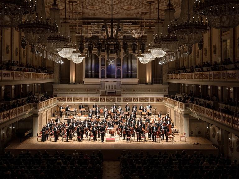Die Musiker des Rundfunk-Sinfonieorchesters Berlin bei der Aufnahme zu "100 Jahre Radio – 100 Jahre RSB" im Konzerthaus Berlin