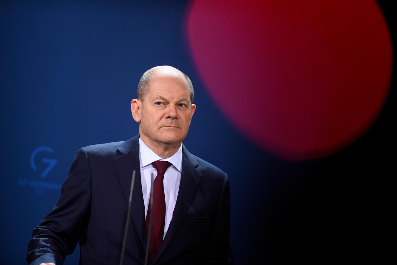 Bundeskanzler Olaf Scholz (SPD) bei einer Pressekonferenz mit den Führern der drei baltischen Staaten vor Beratungen zur Ukraine-Krise