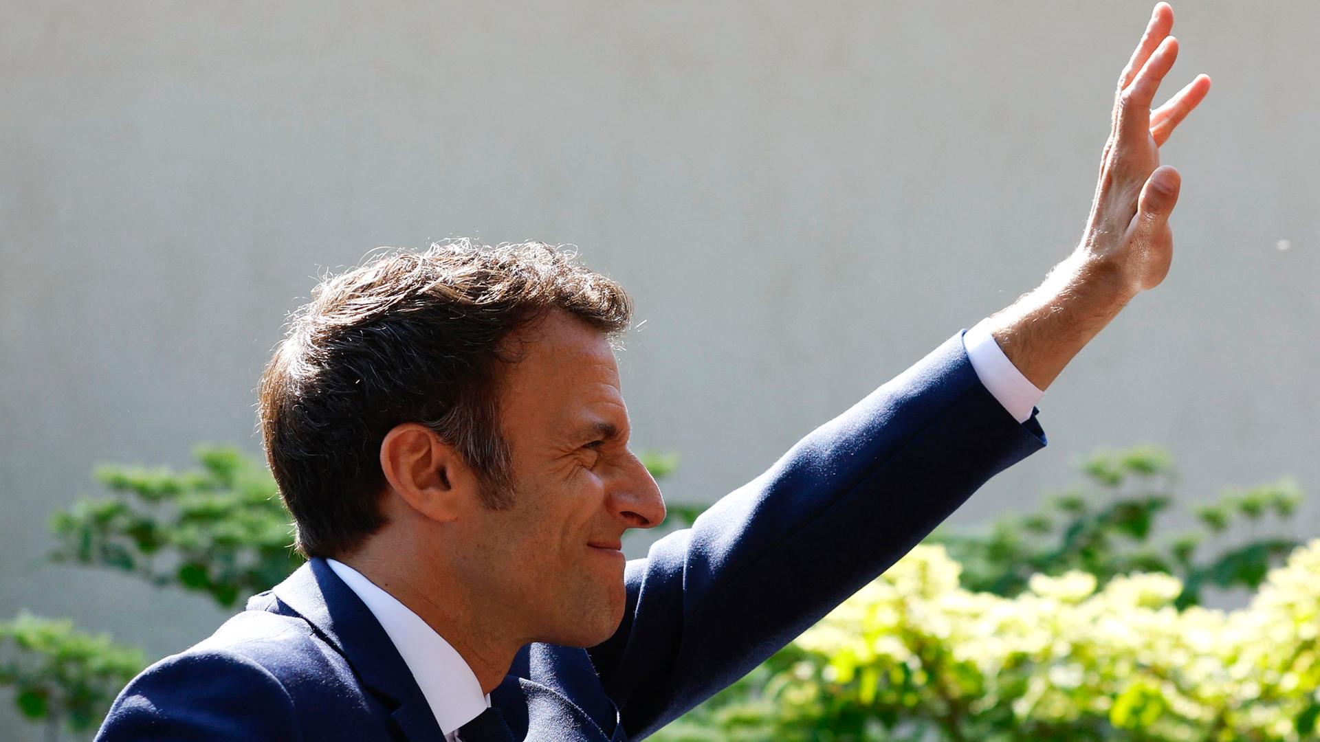 Der französische Präsident Emmanuel Macron ist wiedergewählt worden und hat sich gegen Marine Le Pen durchgesetzt 