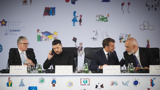 Staats- und Regierungschefs beim EPG-Gipfel in Tirana.