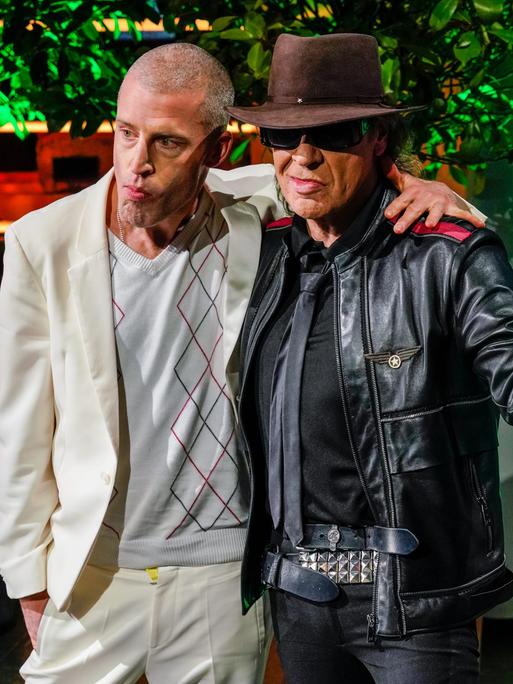 Benjamin von Stuckrad-Barre und Udo Lindenberg auf dem Roten Teppich beim International Music Award 2019 