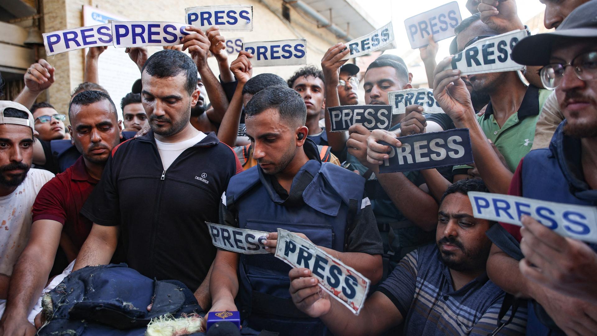 Trauer im Gazastreifen um zwei Al-Dschasira-Journalisten