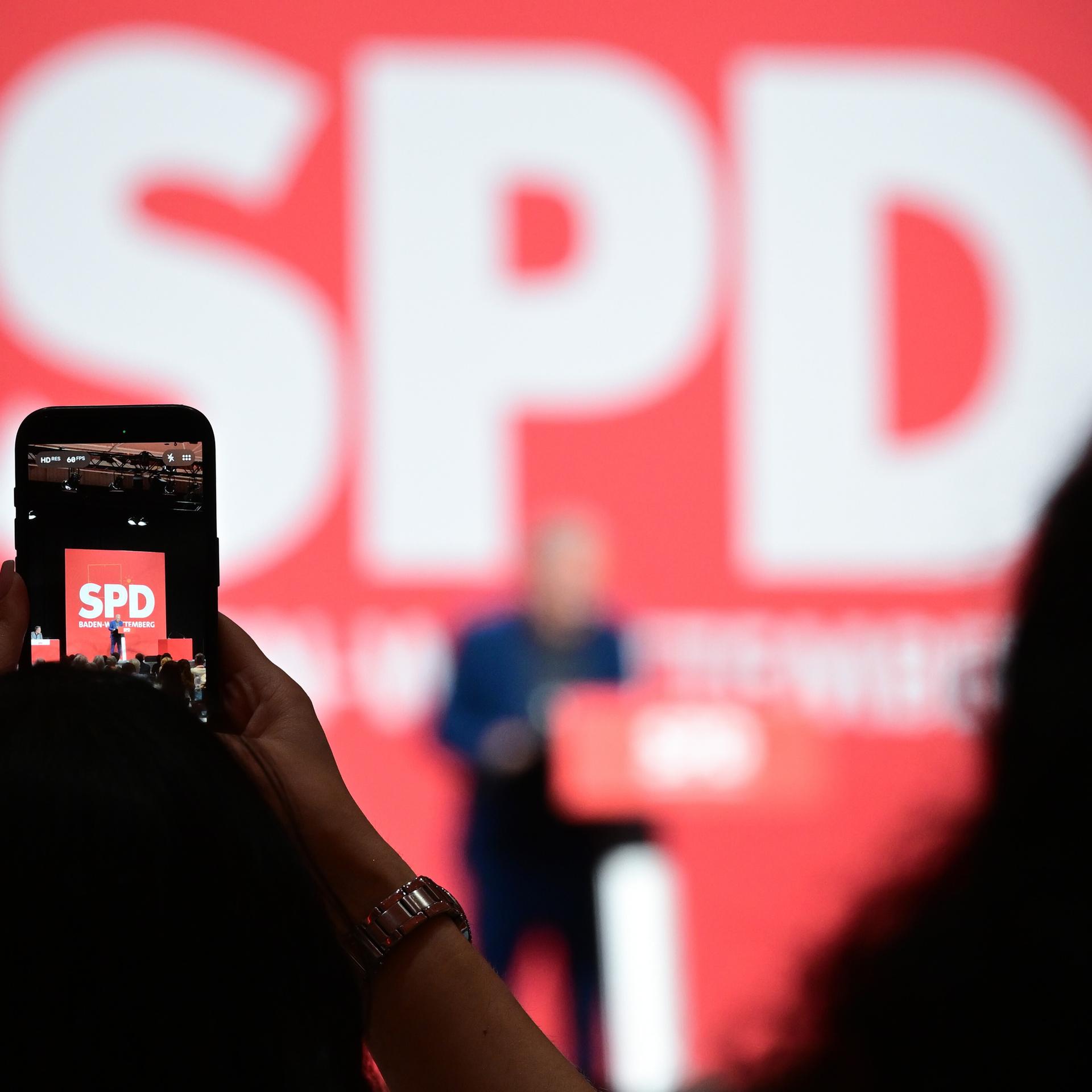 Kritik an Regierung - Ruhr-SPD will "nicht jeden Gesetzentwurf durchwinken"