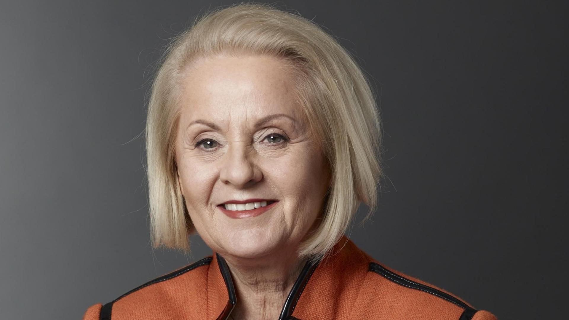 Porträt: Christine Ursula Clauß Porträt: Christine Ursula Clauß
