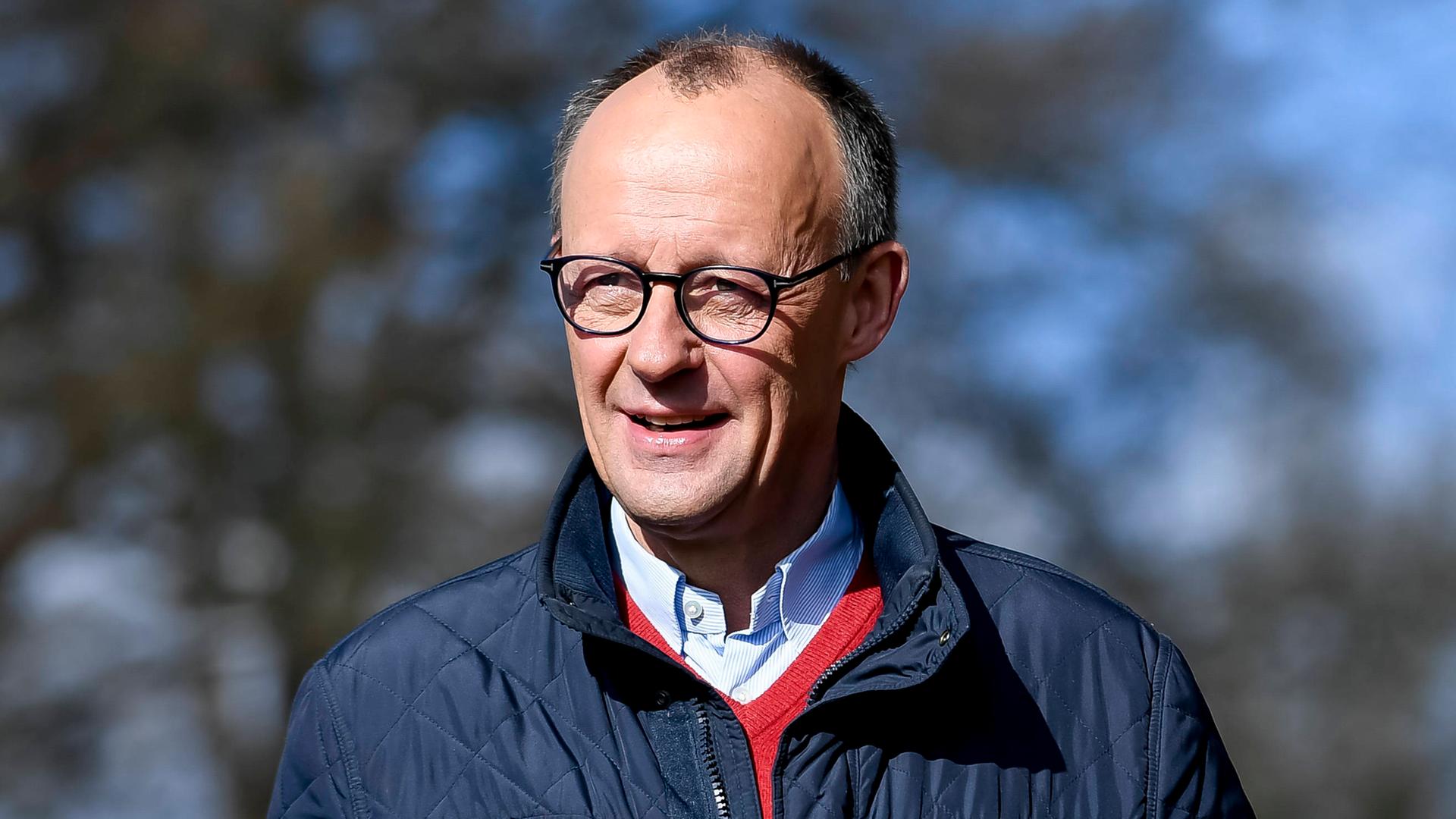 Friedrich Merz während der Stimmabgabe im Wahlbüro für die Bundestagswahl 2025, am 23. February 2025 in Arnsberg, Deutschland