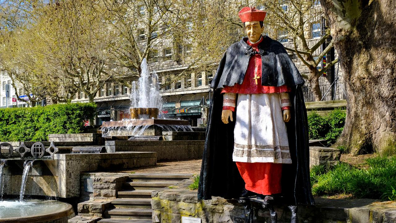 Nach Missbrauchsvorwürfen - Bistum Essen Lässt Hengsbach-Statue Entfernen