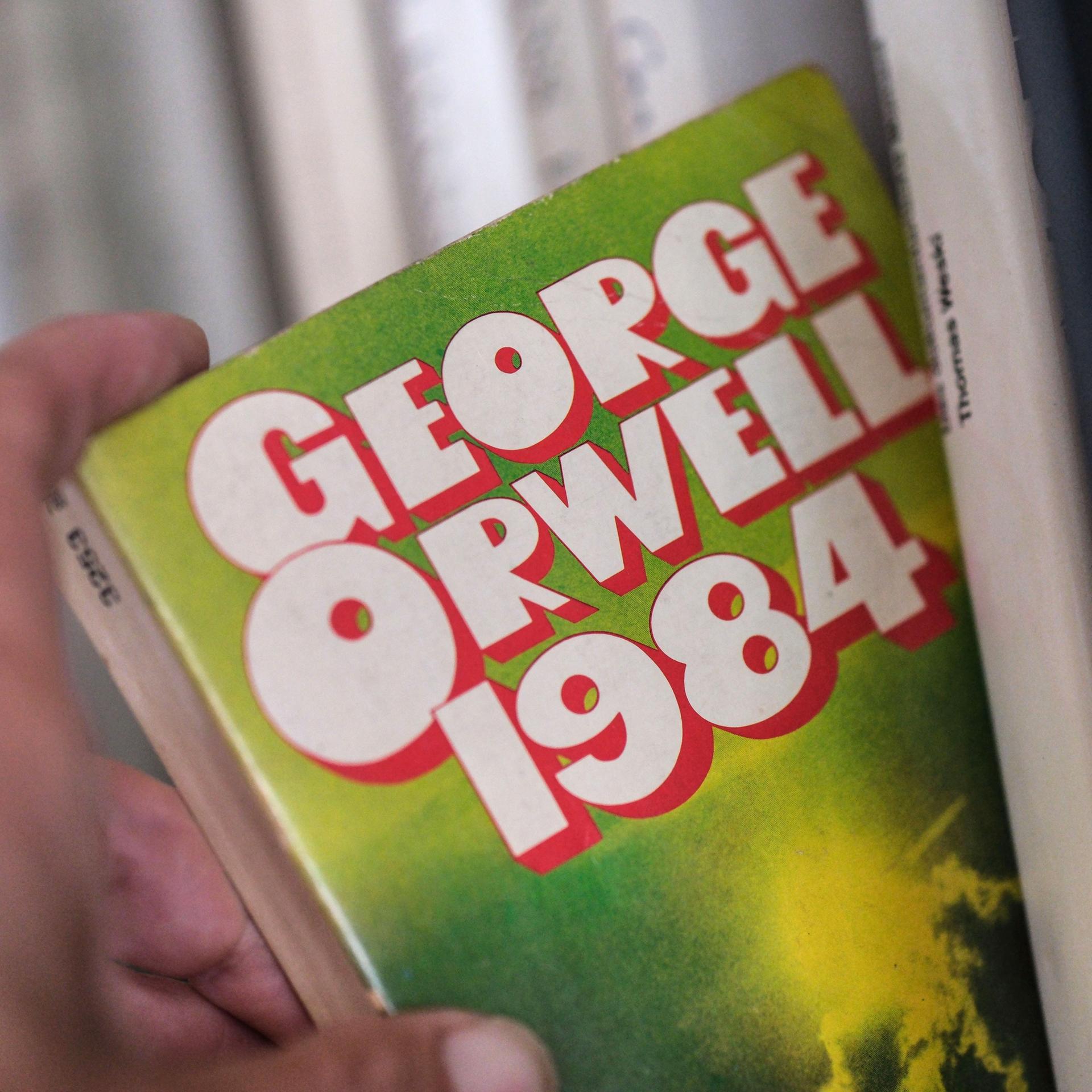 Orwells „1984“ – Ein Roman als Warnung