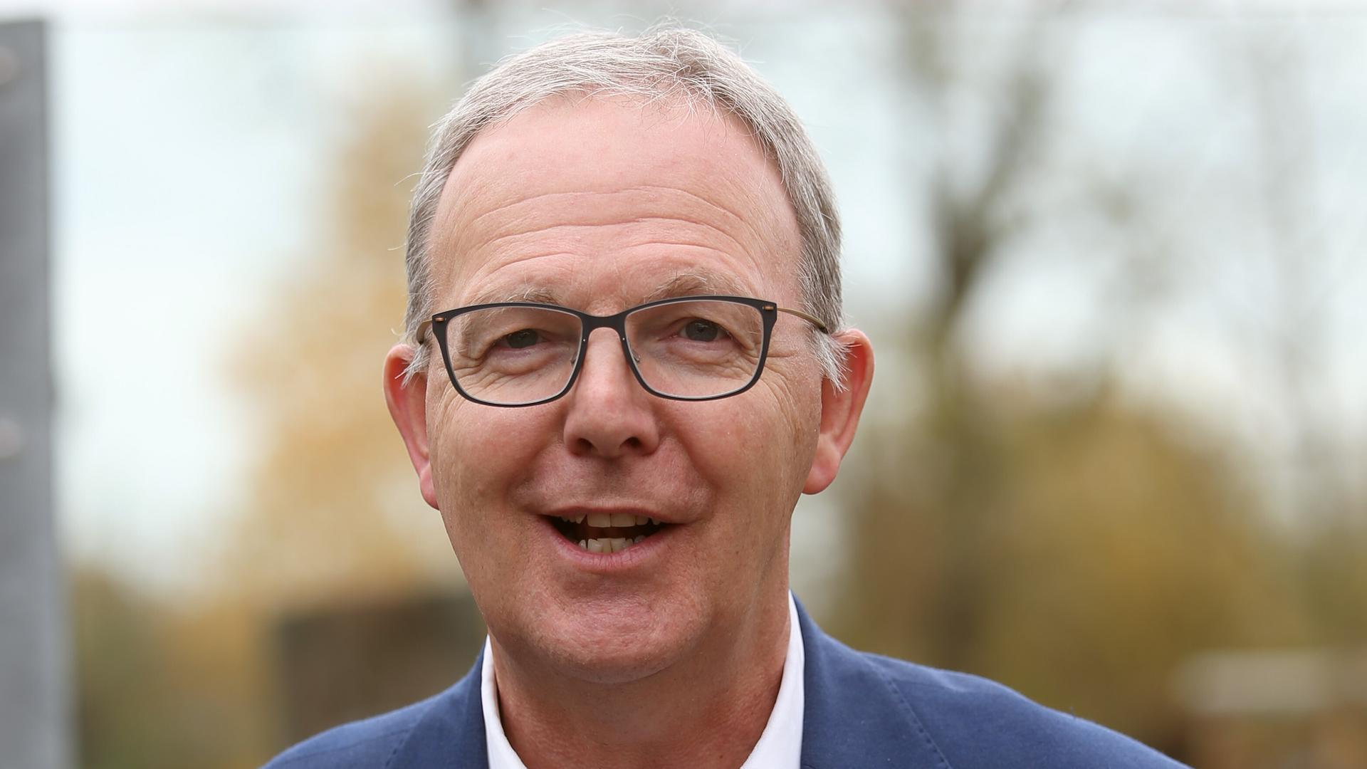 Axel Voss, CDU, Mitglied im Europäischen Parlament auf dem Bezirksparteitag der CDU Mittelrhein am 16.11.2024 in Köln