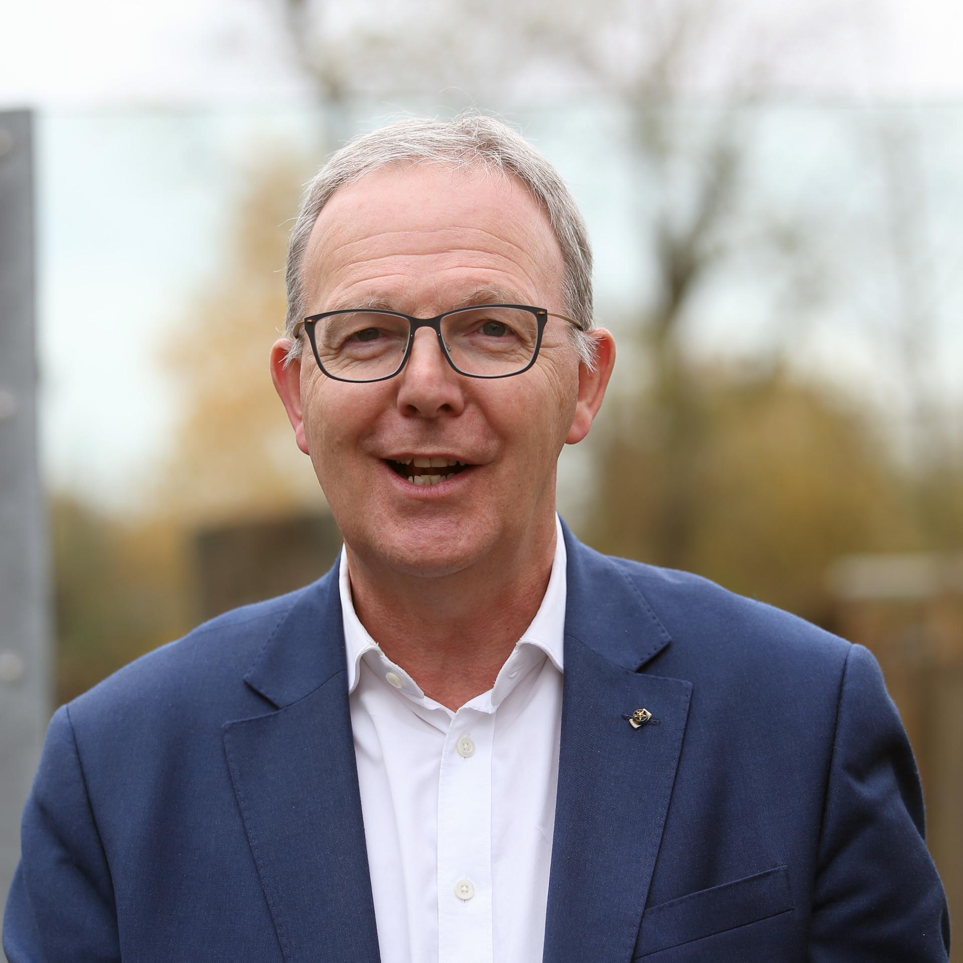Axel Voss, CDU, Mitglied im Europäischen Parlament auf dem Bezirksparteitag der CDU Mittelrhein am 16.11.2024 in Köln
