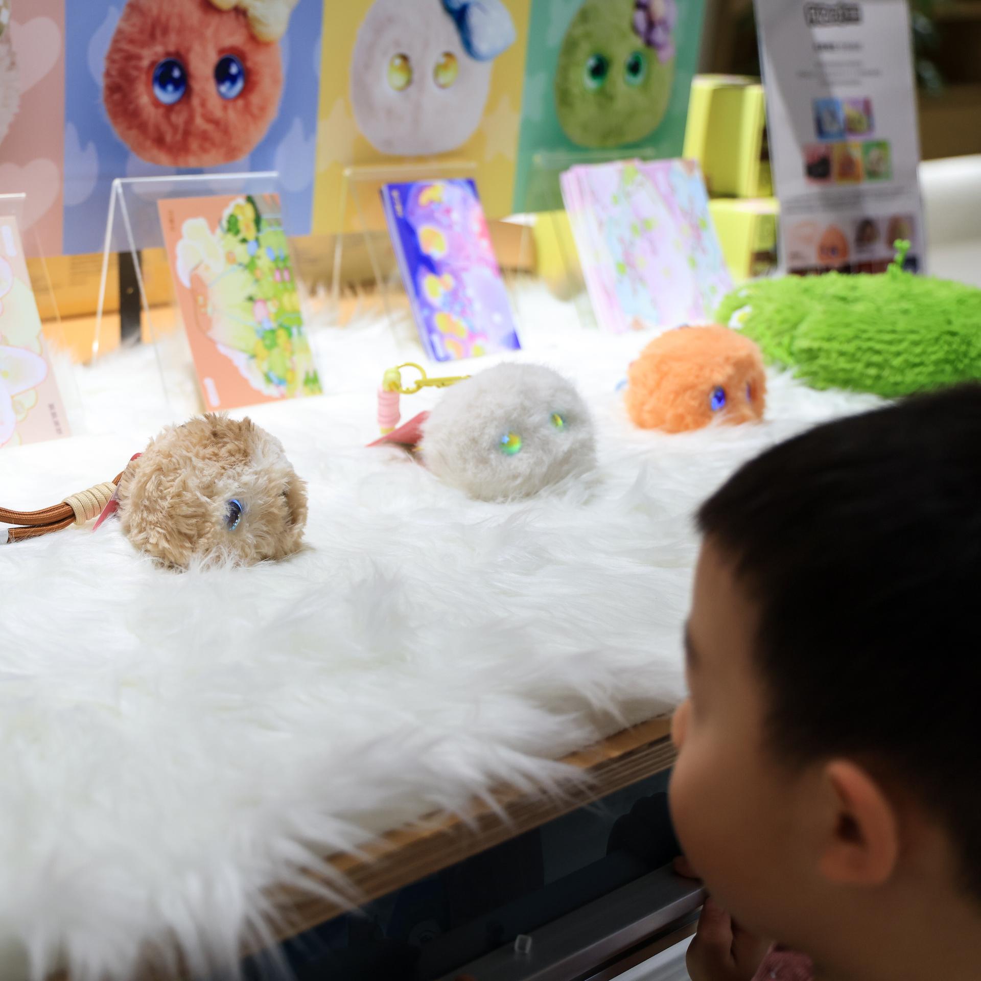 KI im Kinderzimmer - Wenn ChatGPT Plüschohren bekommt
