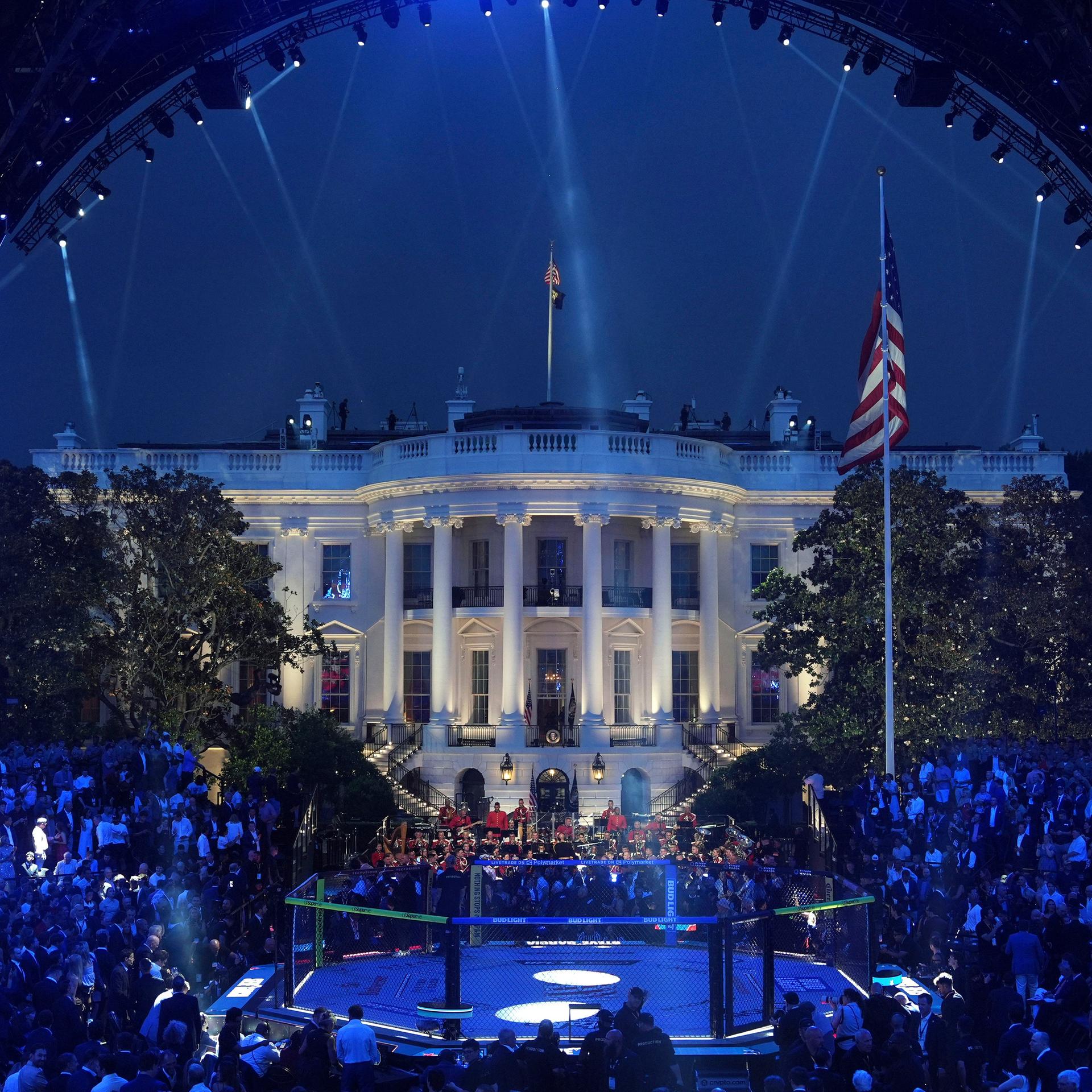 Kampfsportevent am Weißen Haus in Washington am 80. Geburtstag von US-Präsident Donald Trump.