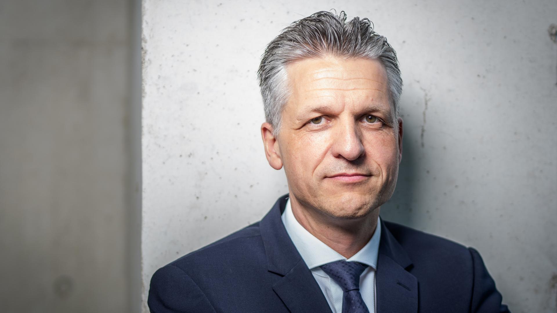 Porträt von Thorsten Frei (CDU), Chef des Bundeskanzleramts und Bundesminister für besondere Aufgaben in Berlin.