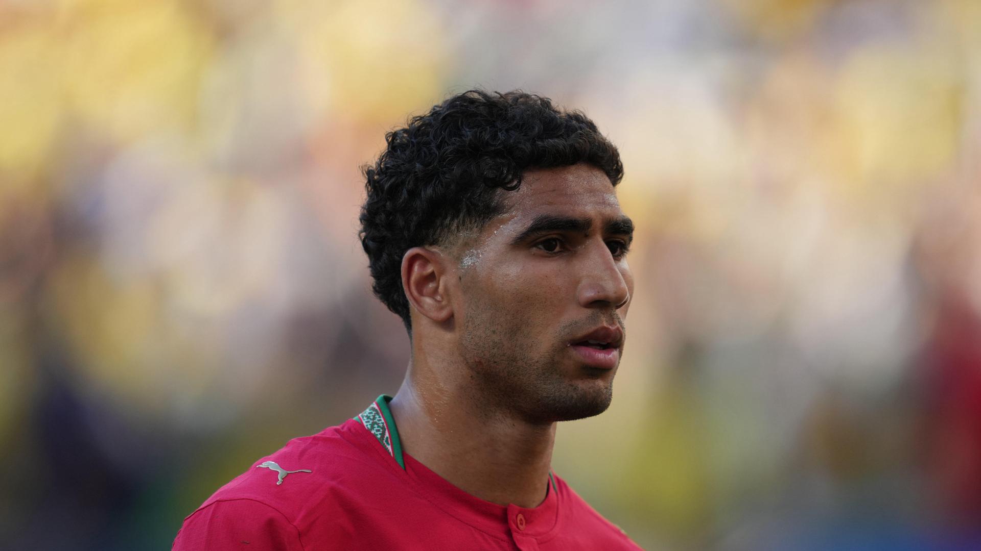 Achraf Hakimi im Triko im Porträt Achraf Hakimi im Triko im Porträt