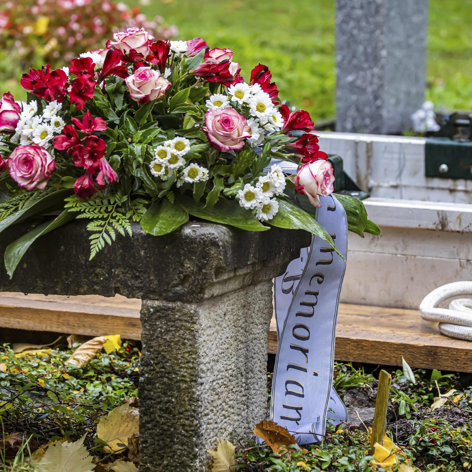 Tabuthema Sterben - Wie umgehen mit Tod und Trauer?