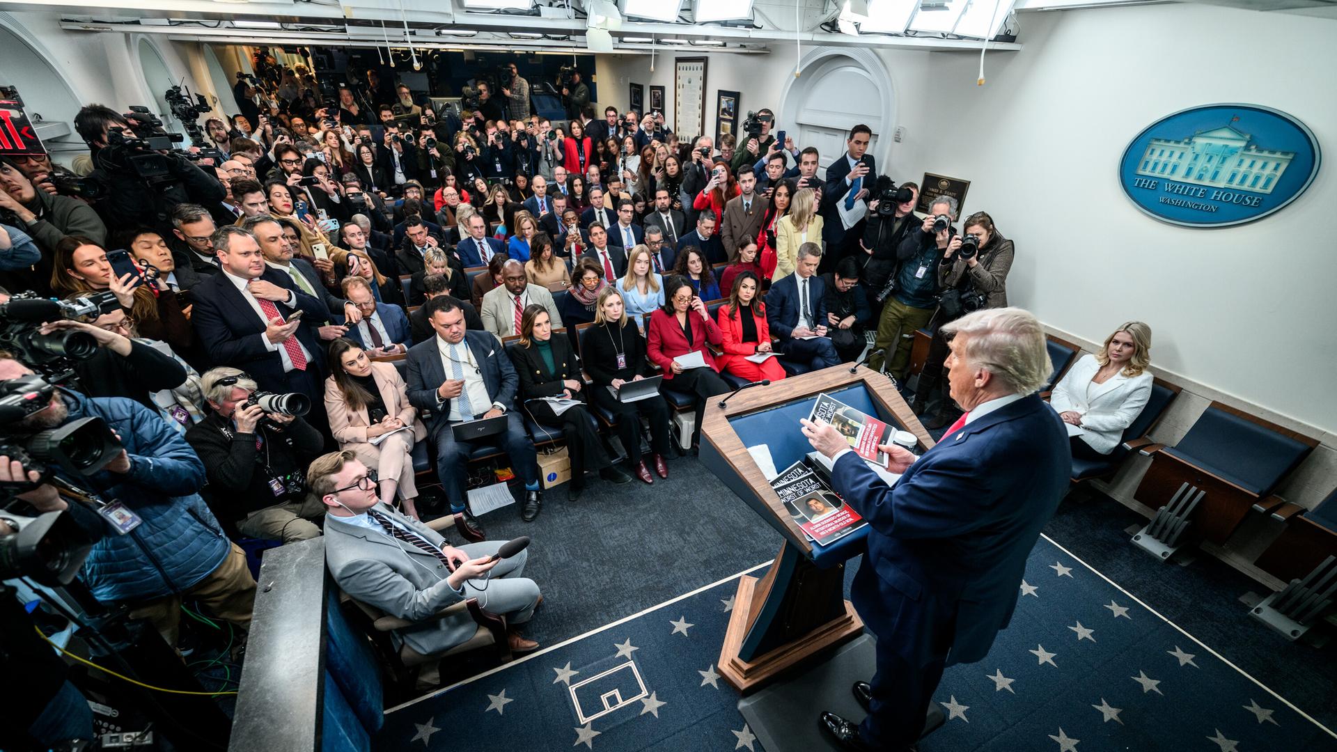 US-Präsident Donald Trump bei einer Pressekonferenz im Weißen Haus US-Präsident Donald Trump bei einer Pressekonferenz im Weißen Haus