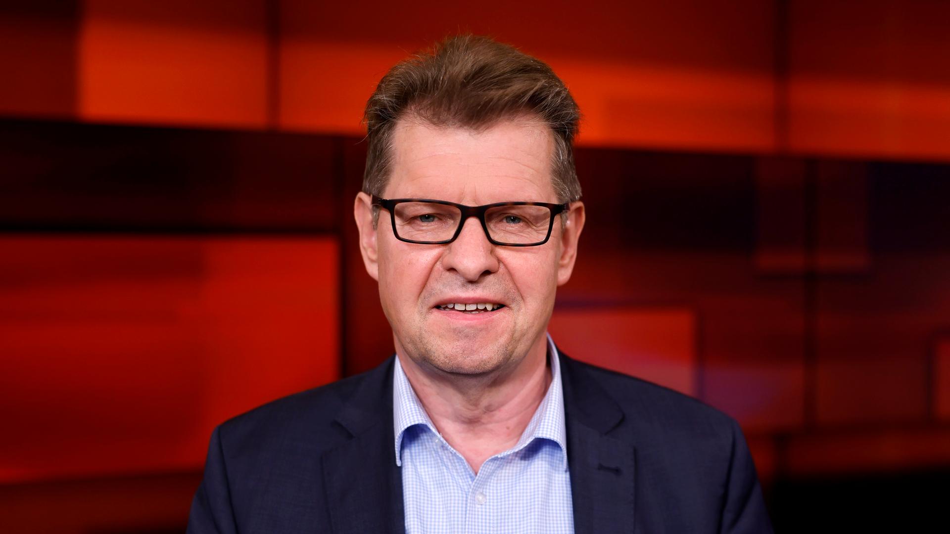 Der Politiker Ralf Stegner (SPD) in der ARD-Talkshow 'hart aber fair'