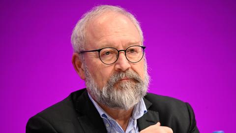 06.01.2020; Koeln;Professor Dr. Herfried Muenkler im Portrait bei einer Diskussion auf der Jahrestagung des DBB Beamtenbund und Tarifunion 2020 in Koeln