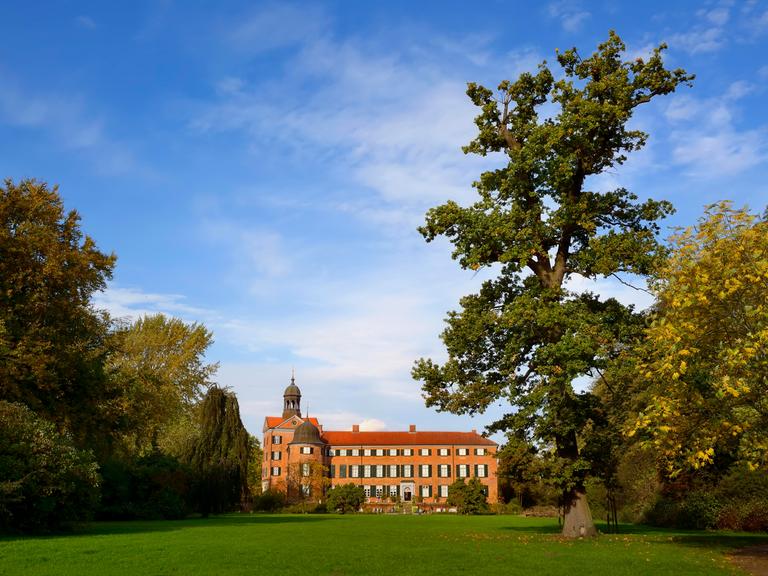 Schloss und Schlosspark Eutin, Schleswig-Holstein.