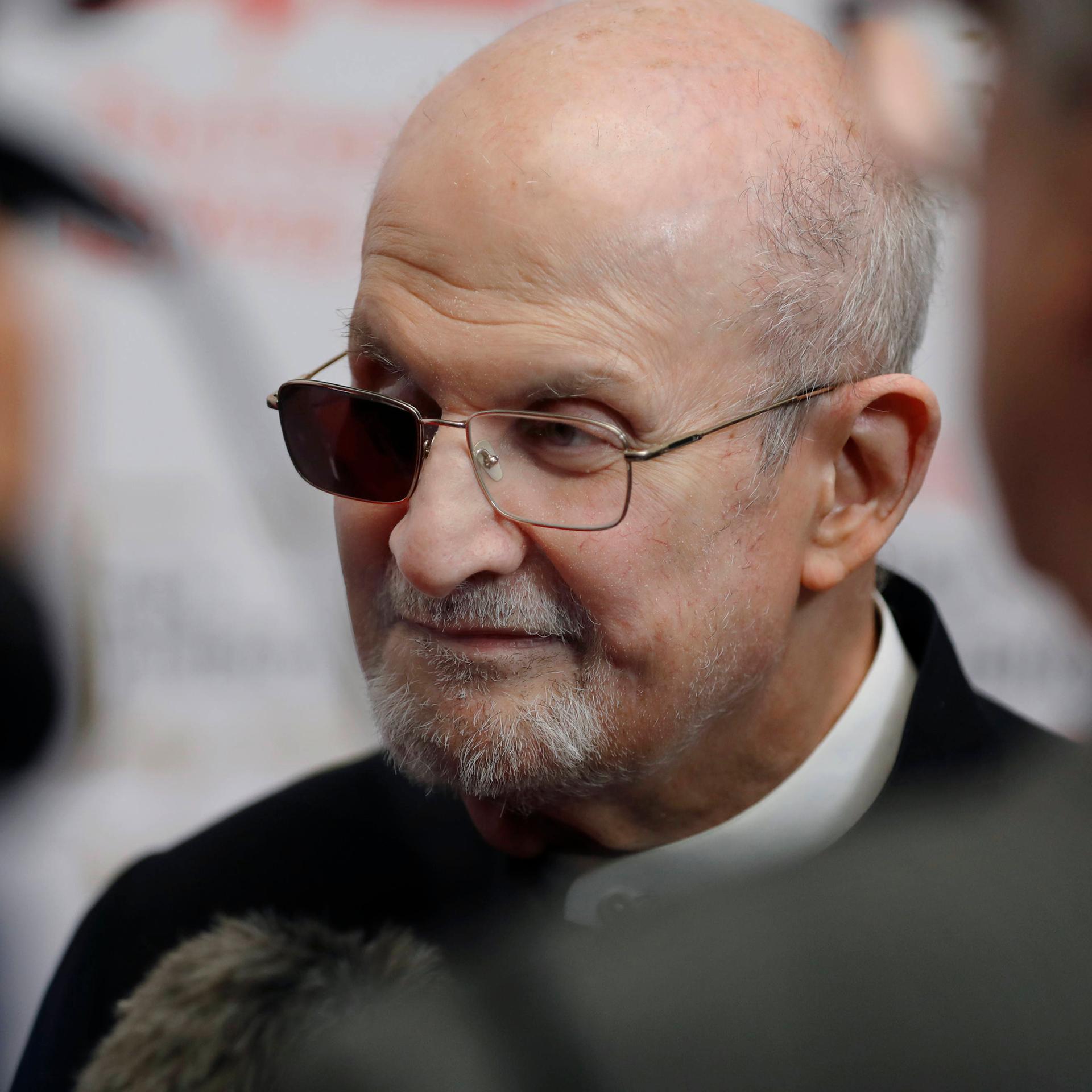 Friedenspreis für Salman Rushdie – Ehrung eines Unbeugsamen